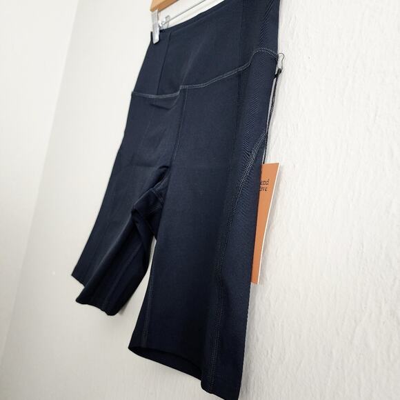 NWT Girlfriend Collective Compressive High Rise Bike Shorts 8.5" Inseam Large - Picture 7 of 10